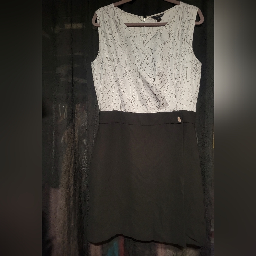 Banana Republic Sleeveless Pont Dress